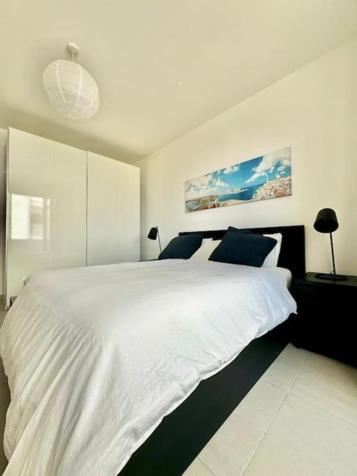 2 Bedroom In St Pauls Bay Apartment