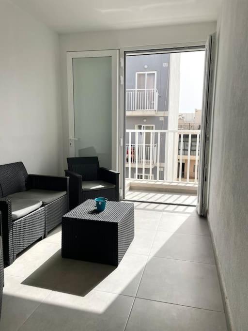 2 Bedroom In St Pauls Bay Apartment St. Paul's Bay